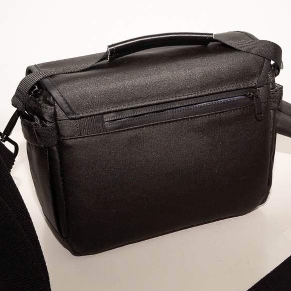 Camera Bag for Photographers - Picture 3 of 8